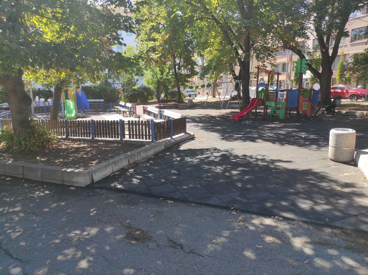 Детска площадка