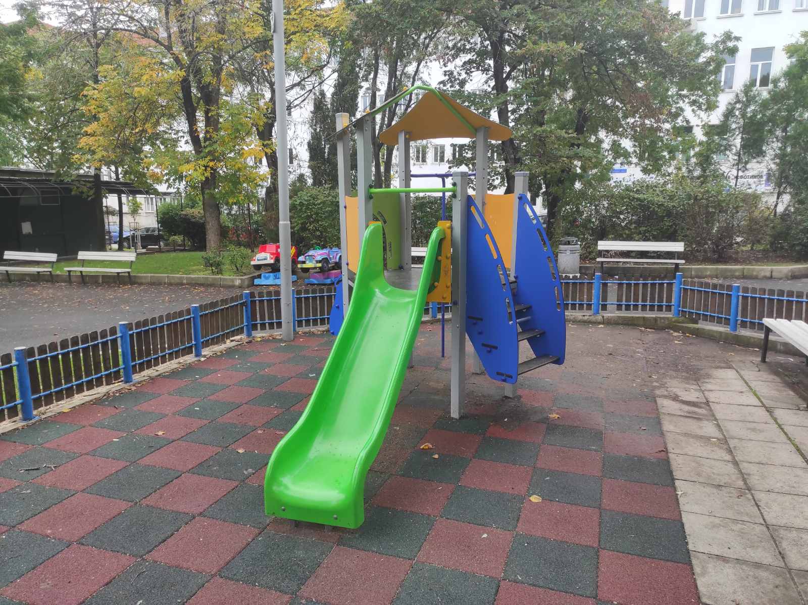 Детска площадка