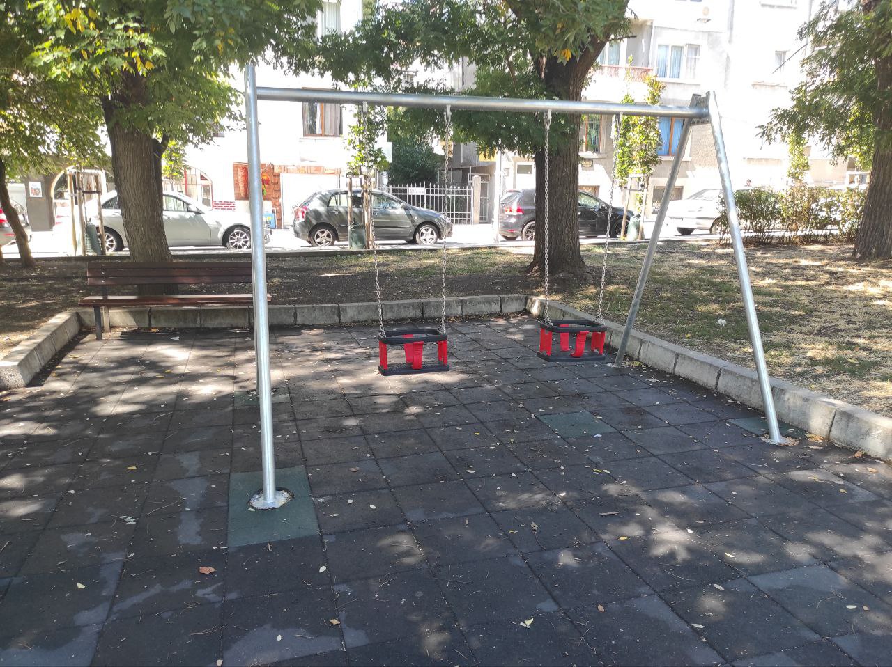 Детска площадка