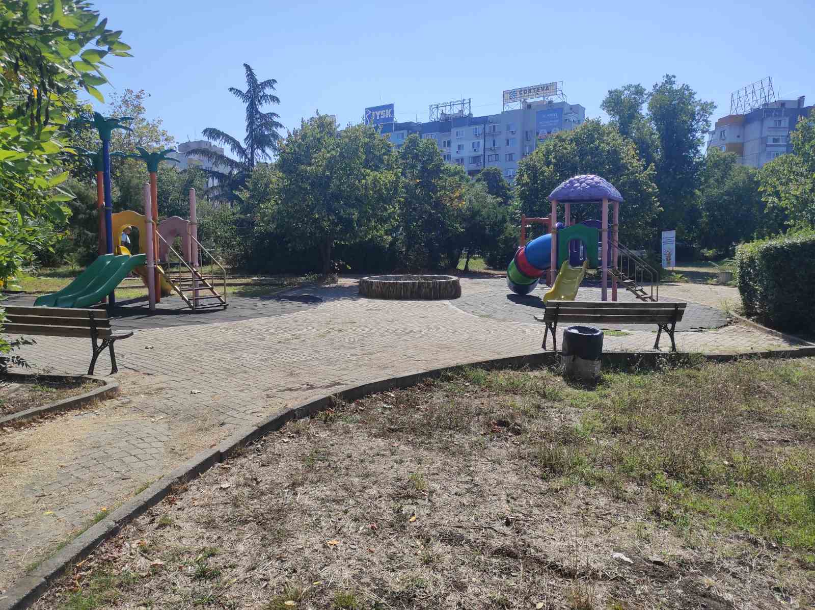 Детска площадка