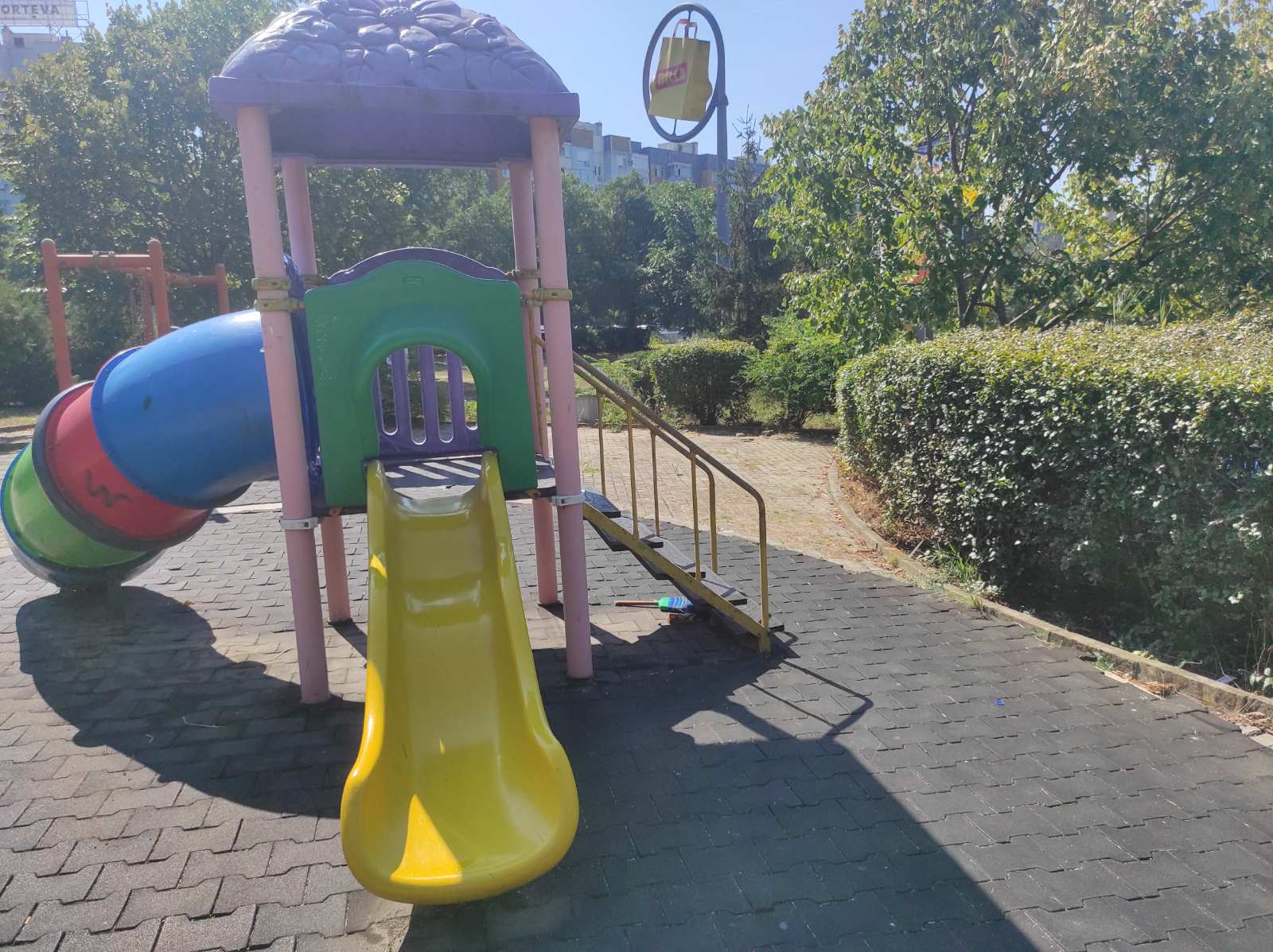 Детска площадка