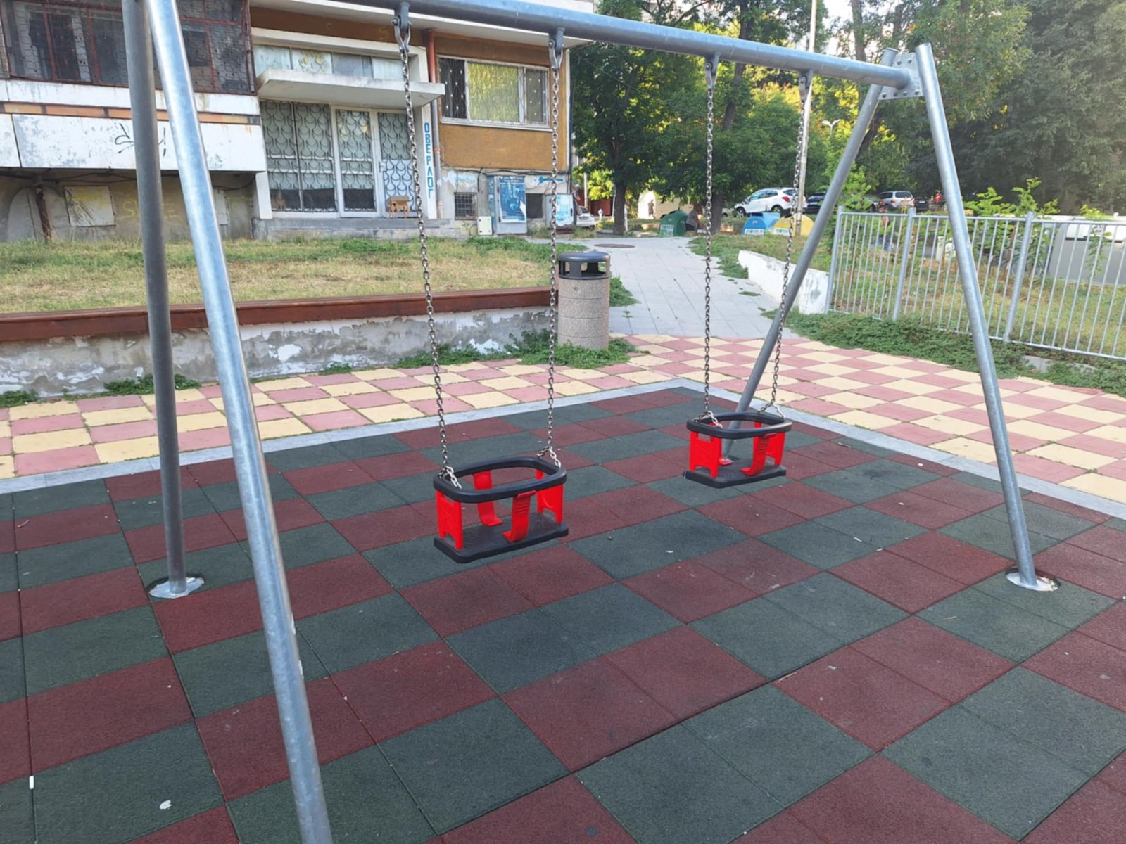 Детска площадка