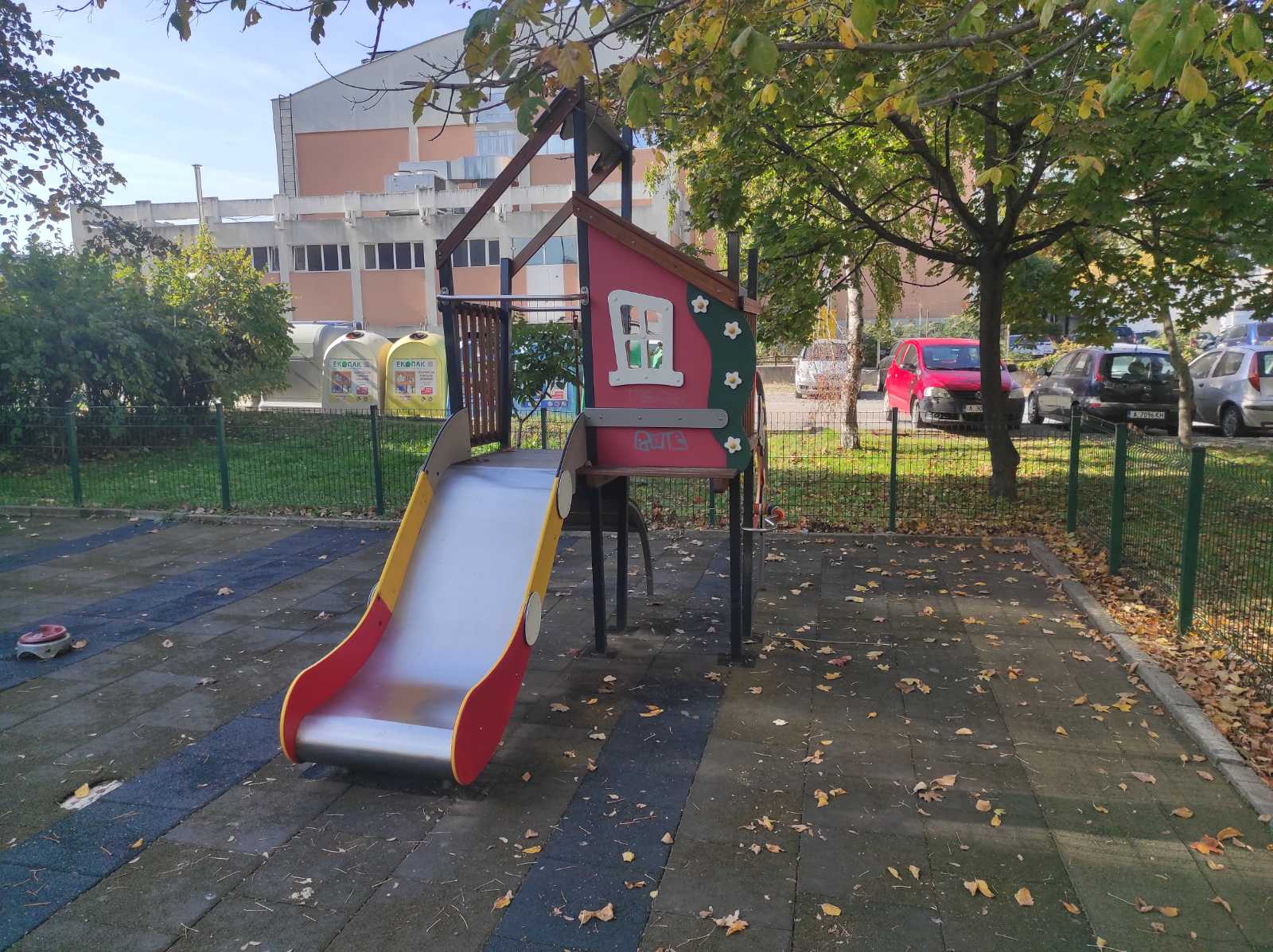 Детска площадка