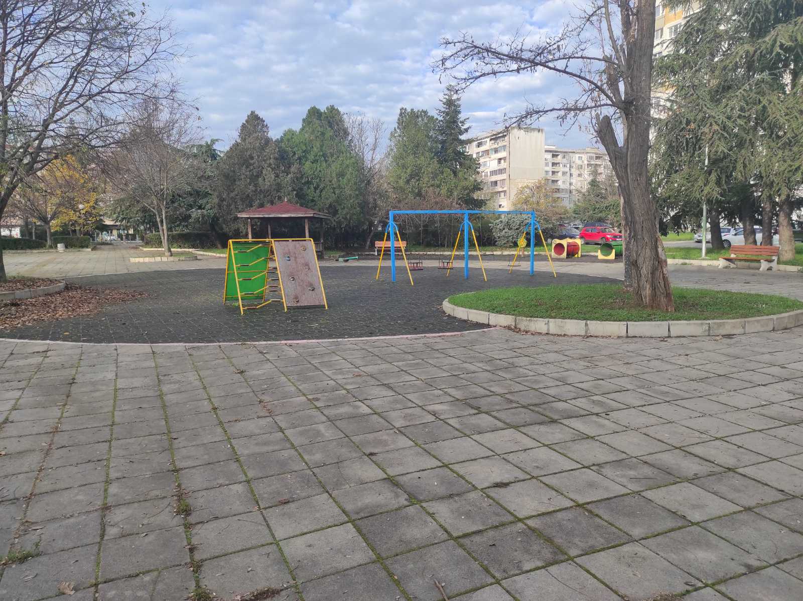 Детска площадка