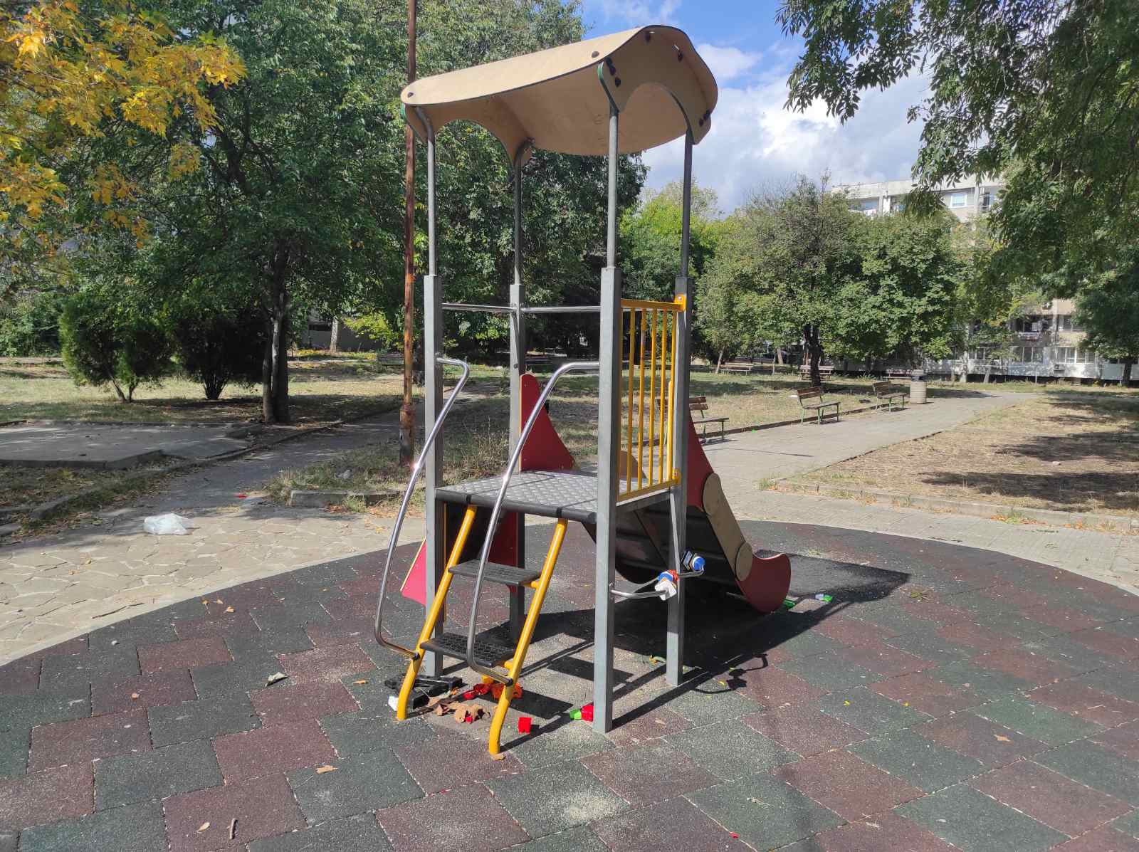 Детска площадка