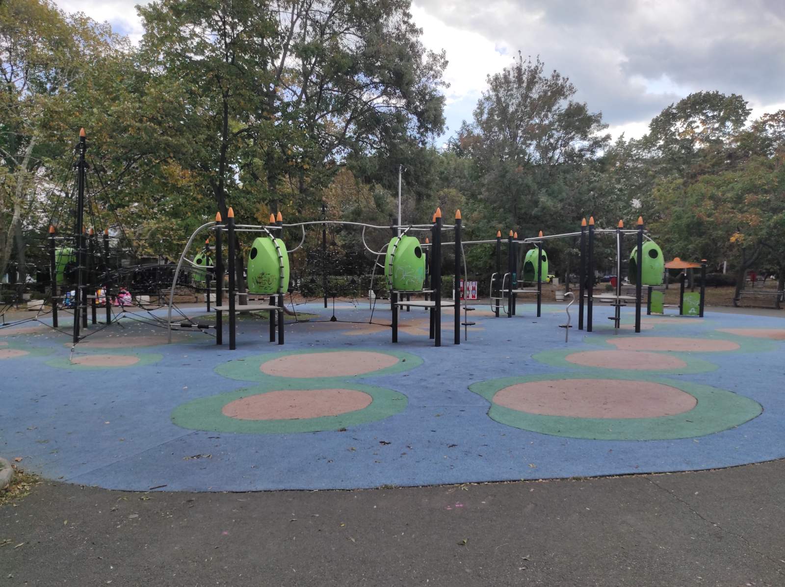 Детска площадка