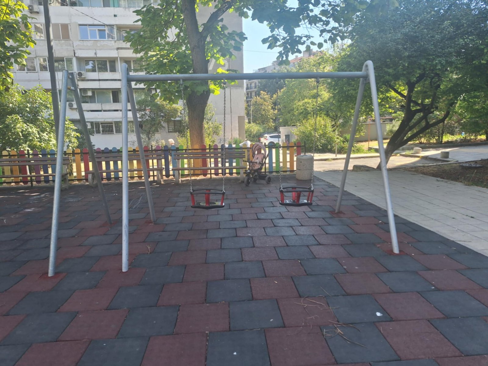 Детска площадка