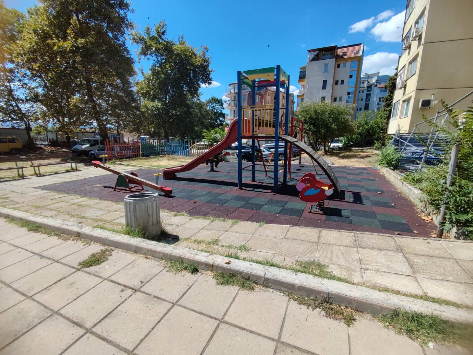 Детска площадка