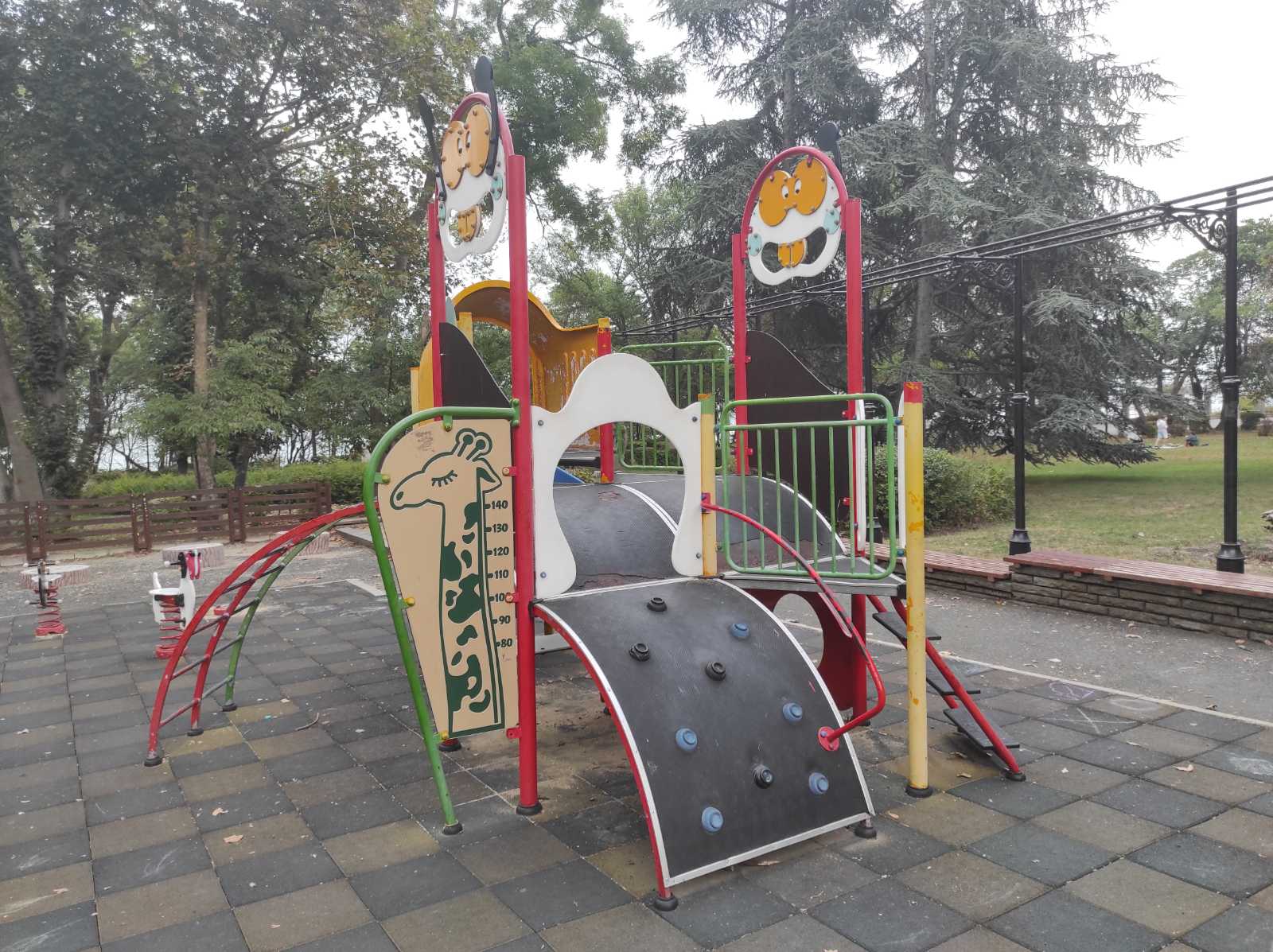 Детска площадка