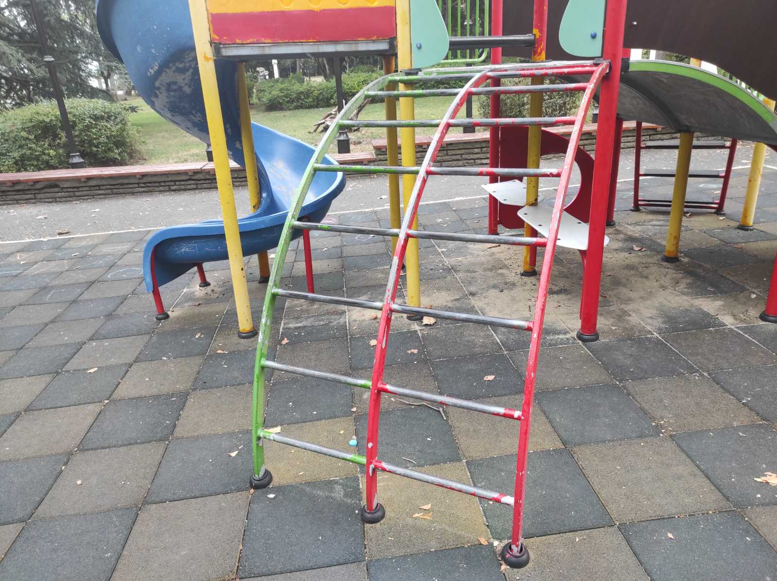 Детска площадка