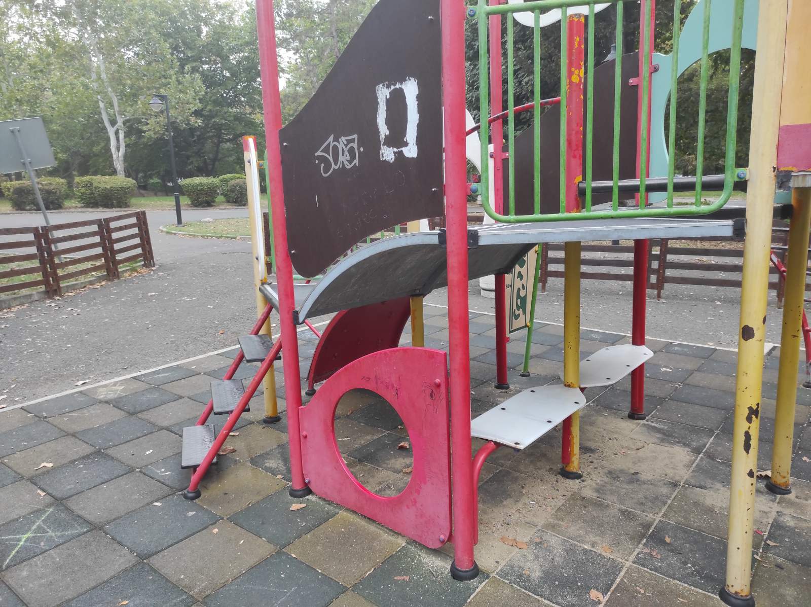 Детска площадка