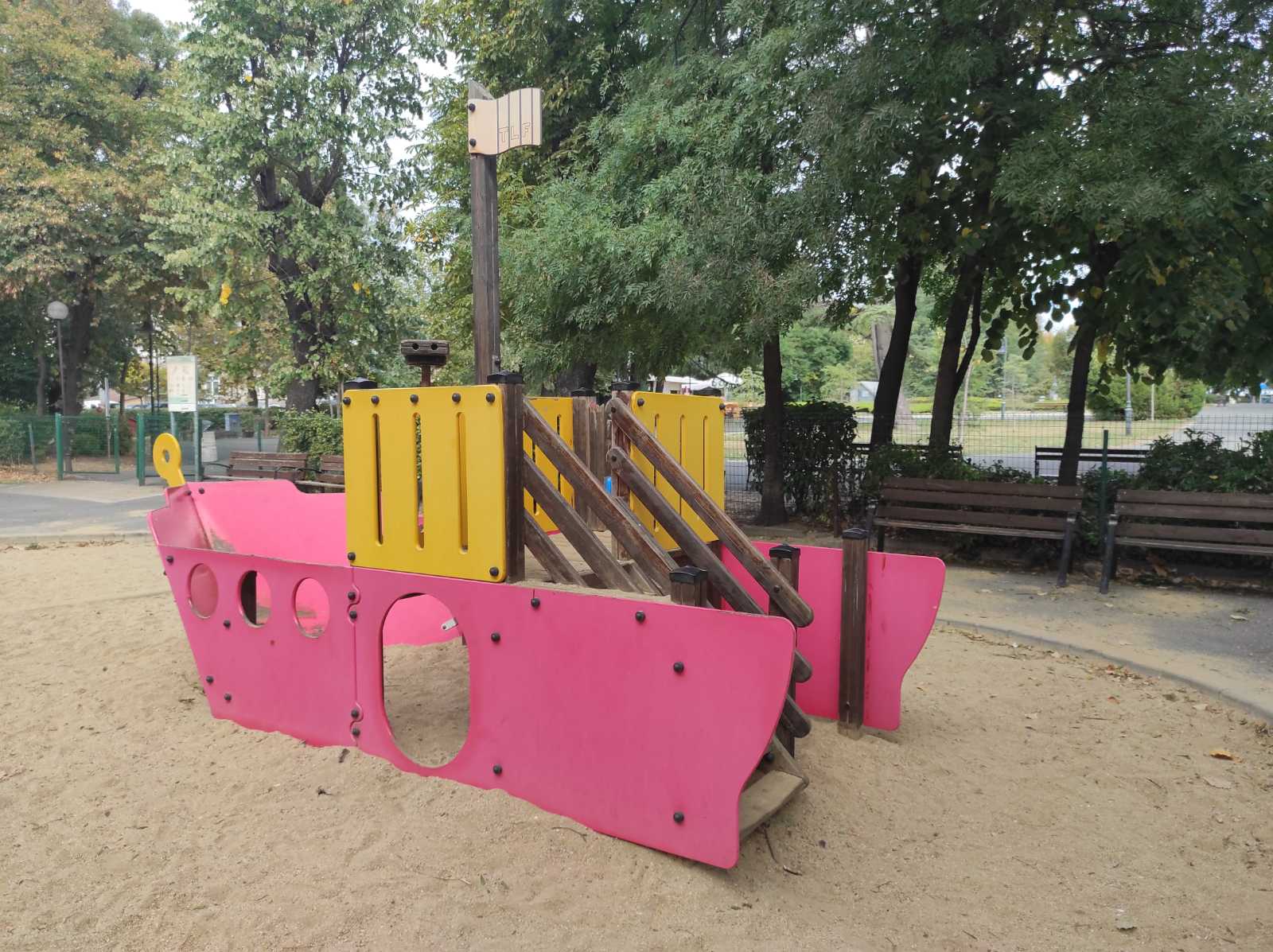 Детска площадка