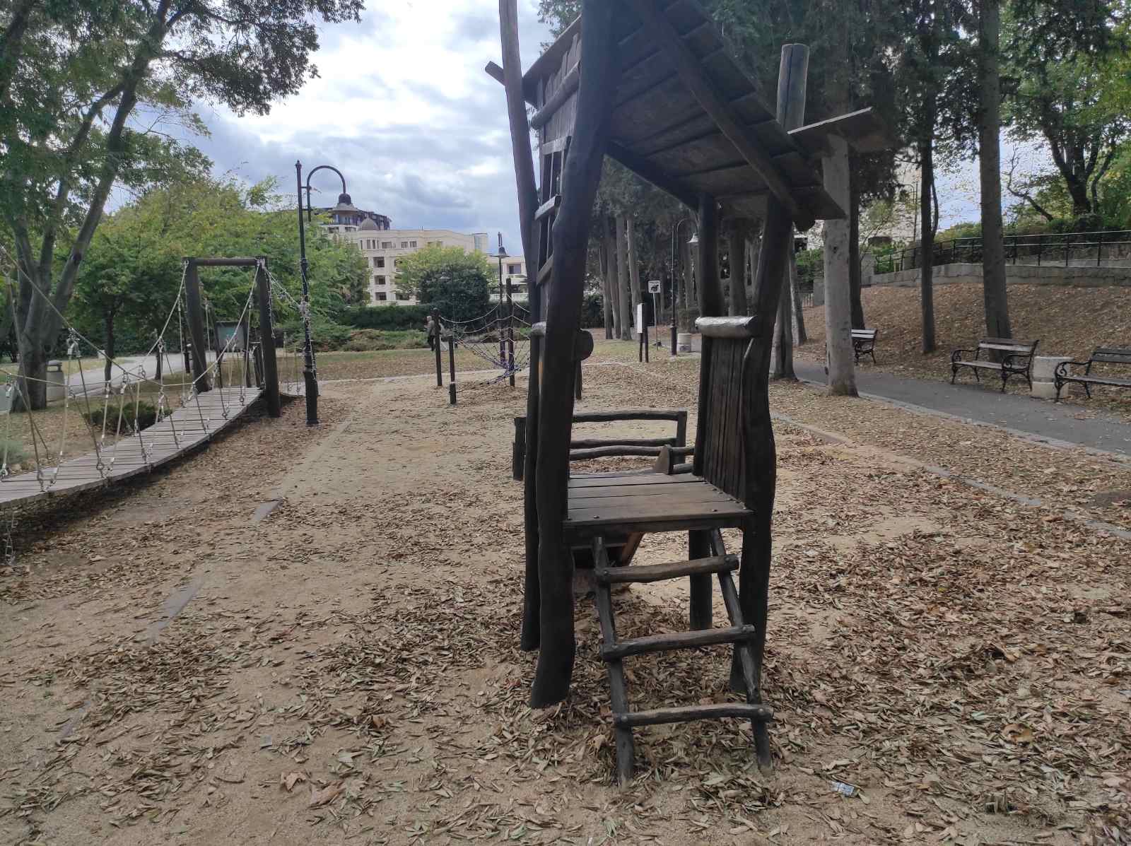 Детска площадка