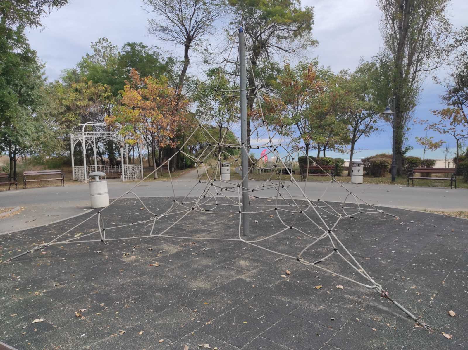 Детска площадка