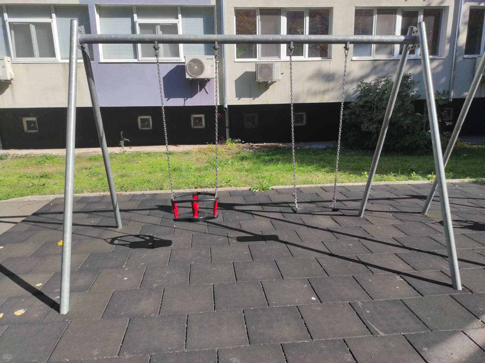 Детска площадка