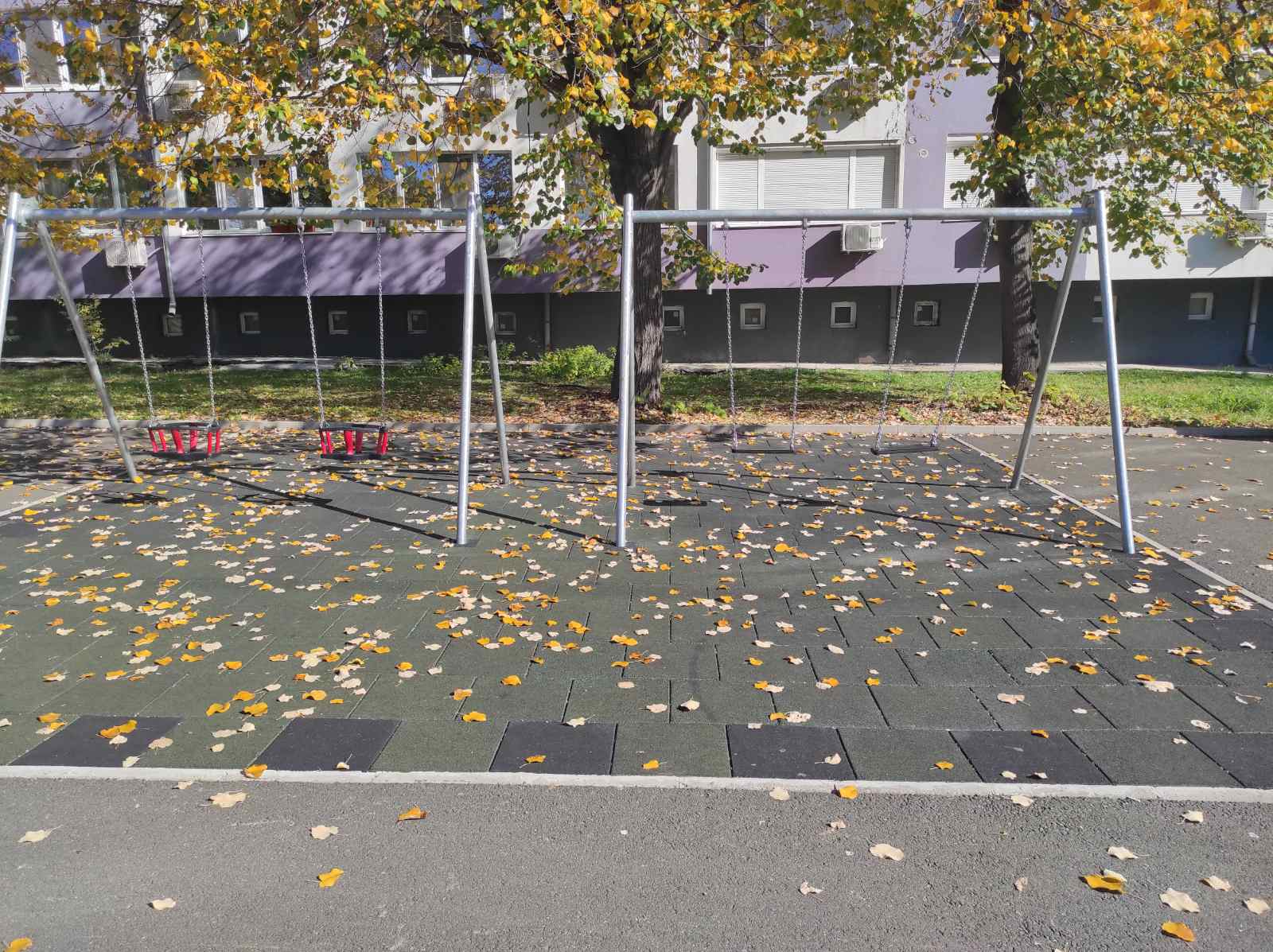 Детска площадка