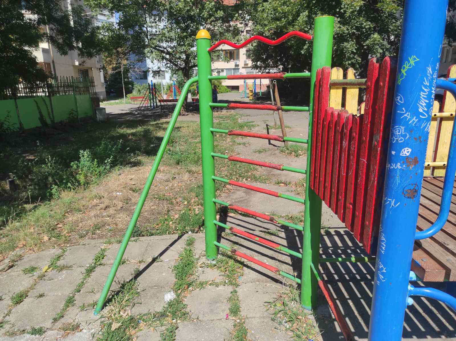 Детска площадка