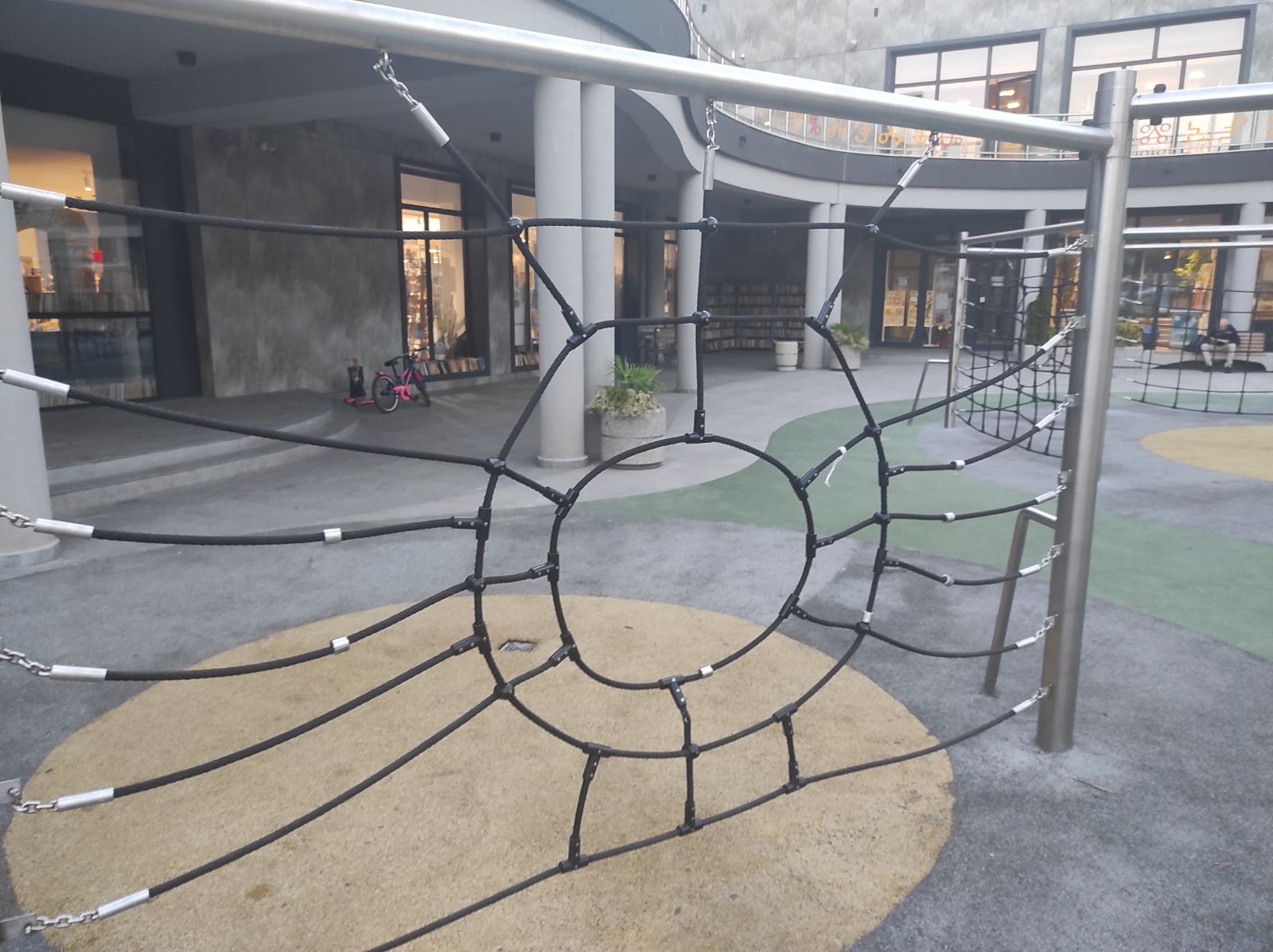 Детска площадка