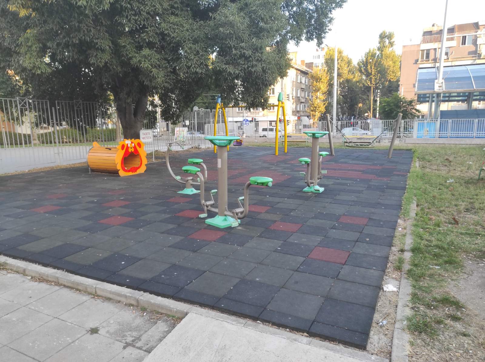 Детска площадка