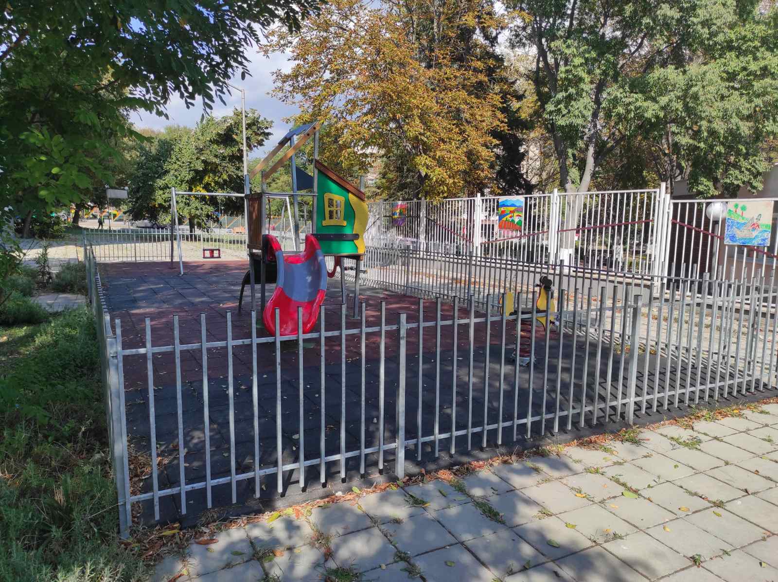 Детска площадка