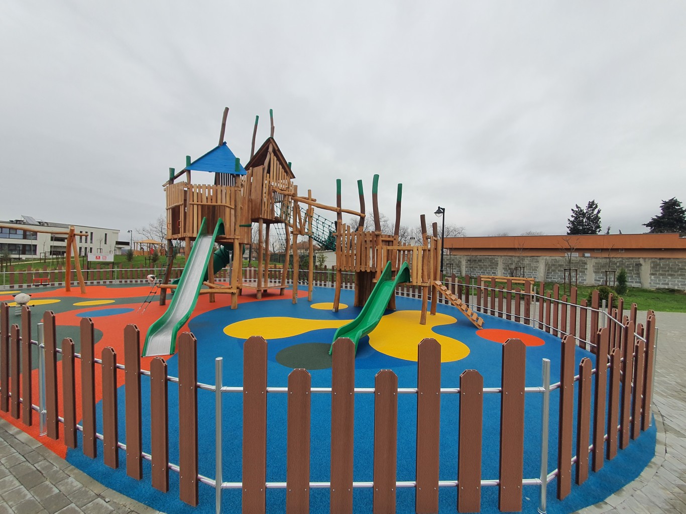 Детска площадка